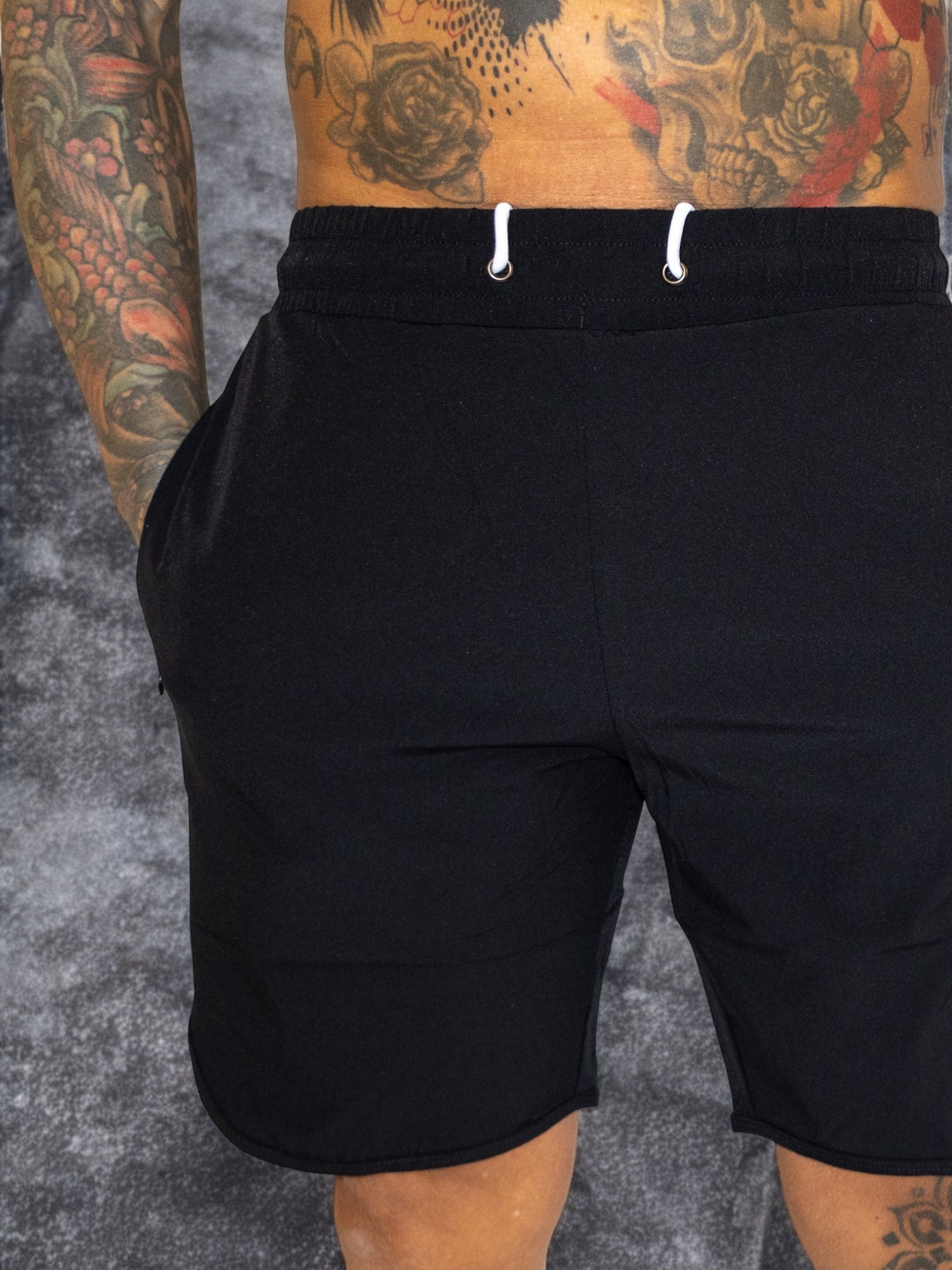 THE IRON GRAFT Stretch Shorts - Black