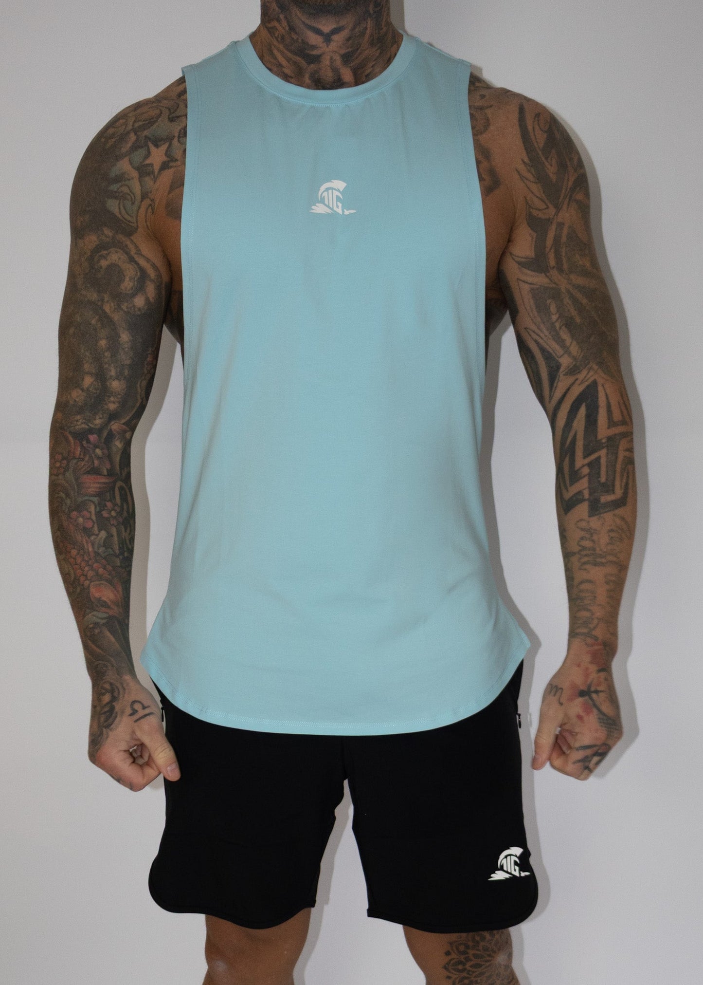 THE IRON GRAFT Open Arm Tank - Baby Blue