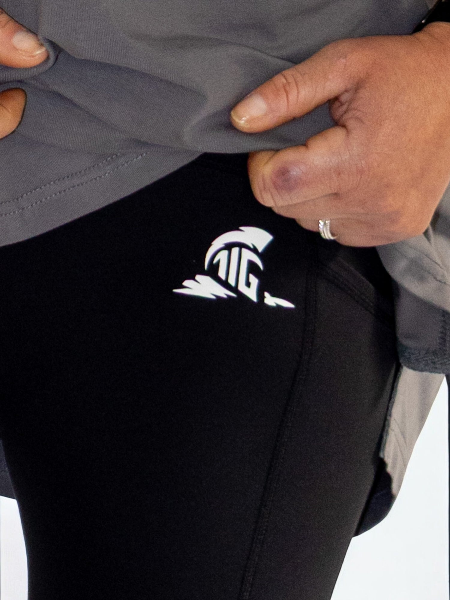 THE IRON GRAFT High Waisted Leggings - Black