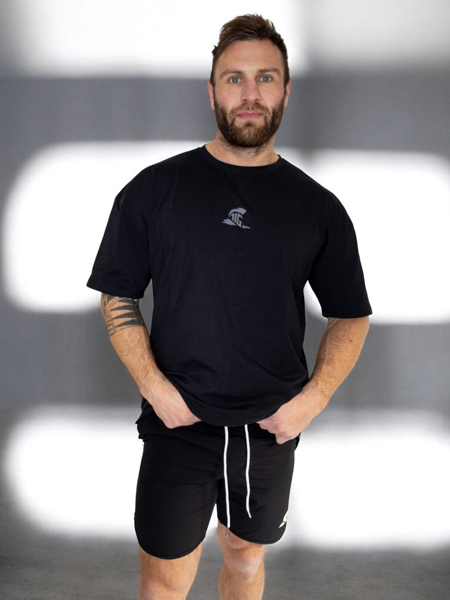 The Iron Graft Signature Oversize Tee - Black