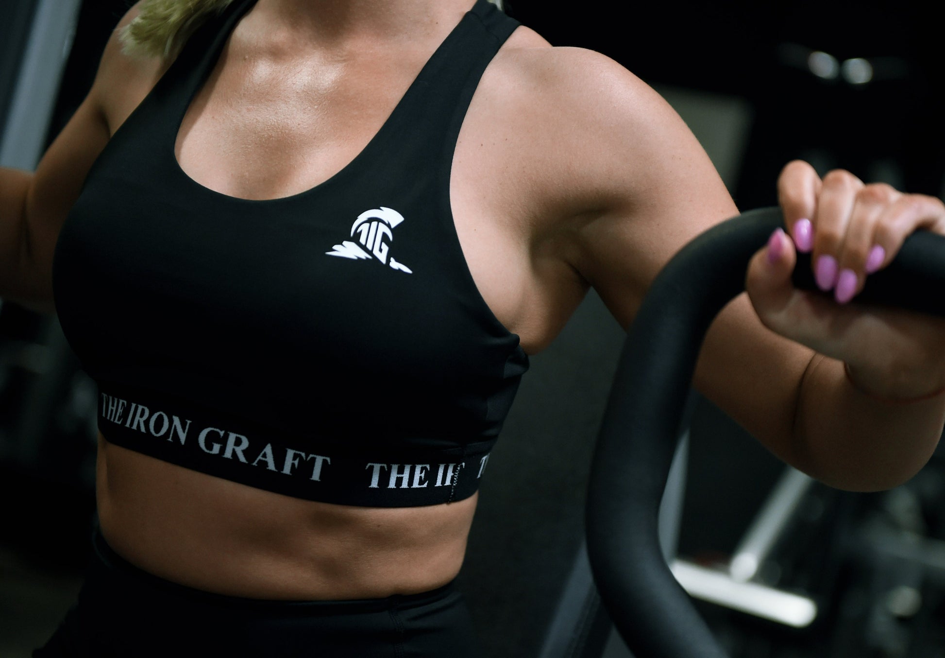 THE IRON GRAFT Velocity Sports Bra - Black – The Iron Graft